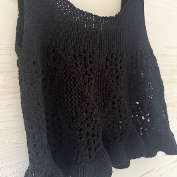 ZARA Knit Cropped Tank | Size Large | Black - Picture 3 of 6